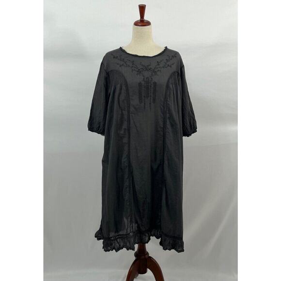 Magnolia Pearl Black Midi Dress - Picture 9 of 12